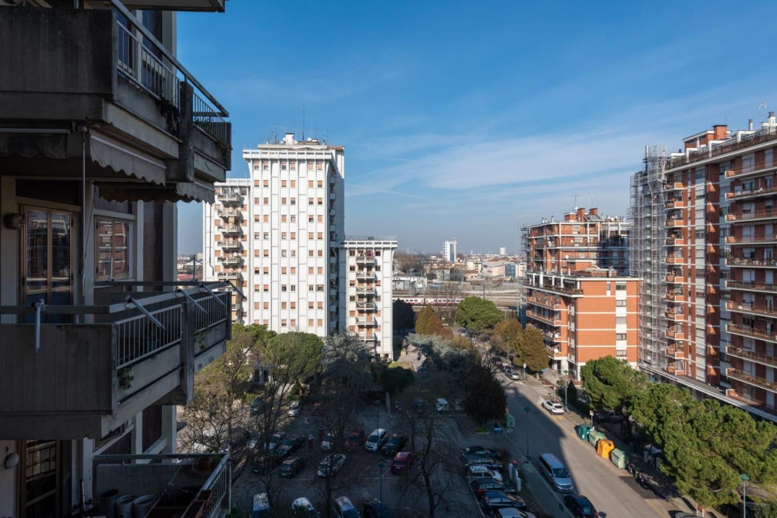 Pensión Easy Downtown - Private With Shared Bathroom Venecia